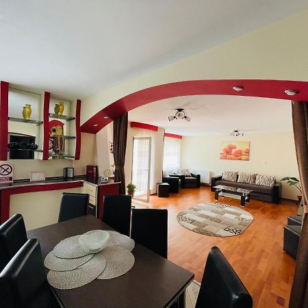 Apartament Extralarge Buşteni Exteriör bild