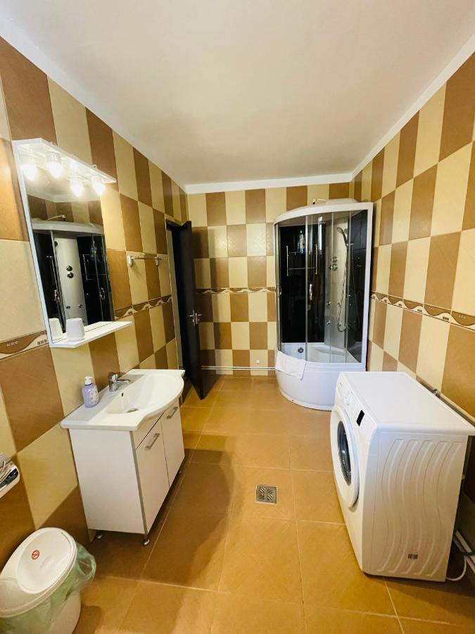 Apartament Extralarge Buşteni Exteriör bild
