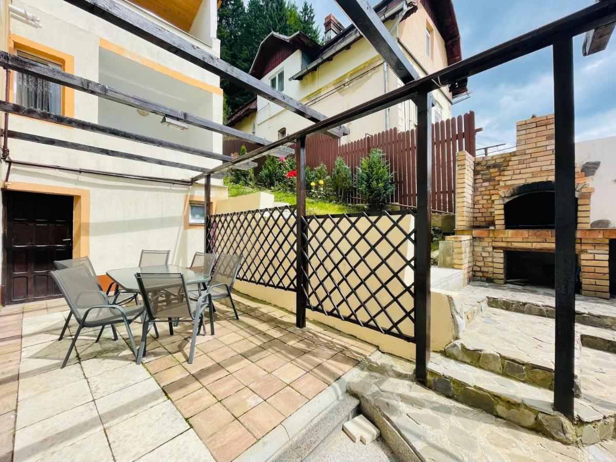 Apartament Extralarge Buşteni Exteriör bild